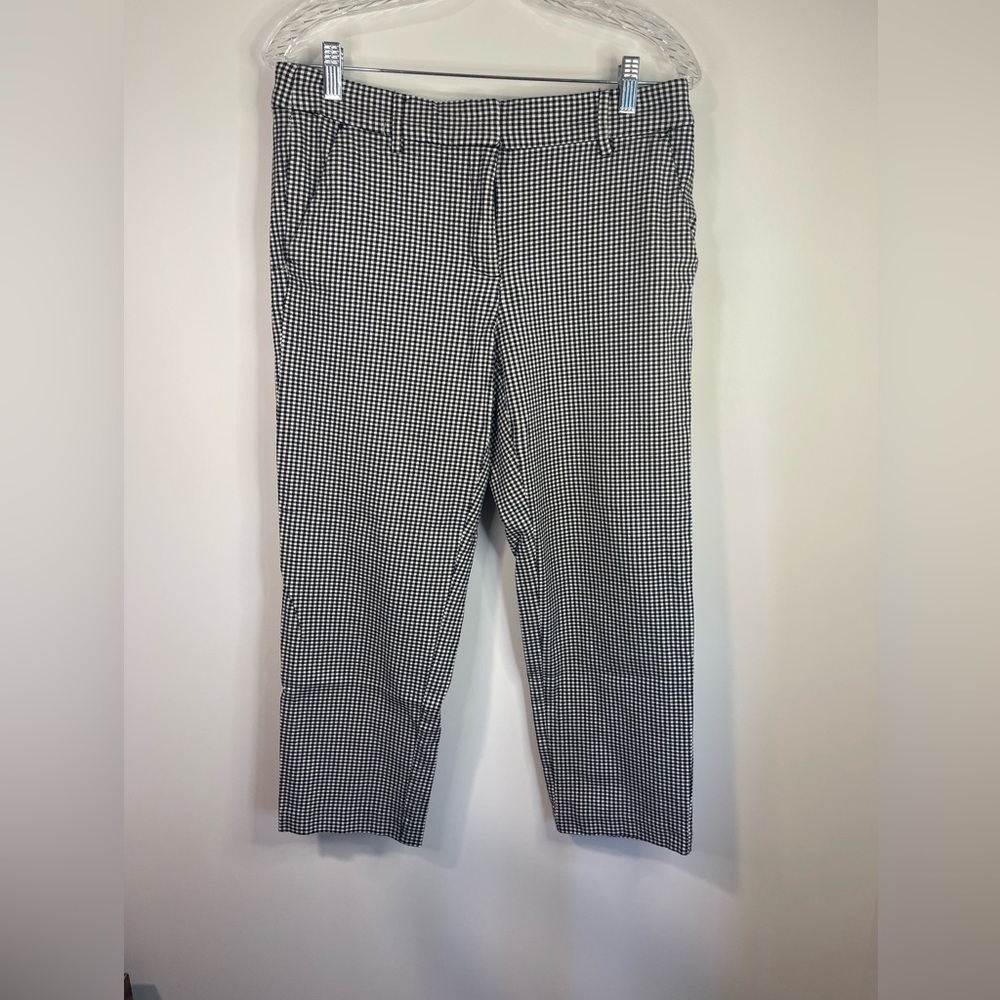 Loft curvy Riviera slim plaid dress‎ pants. Has pockets